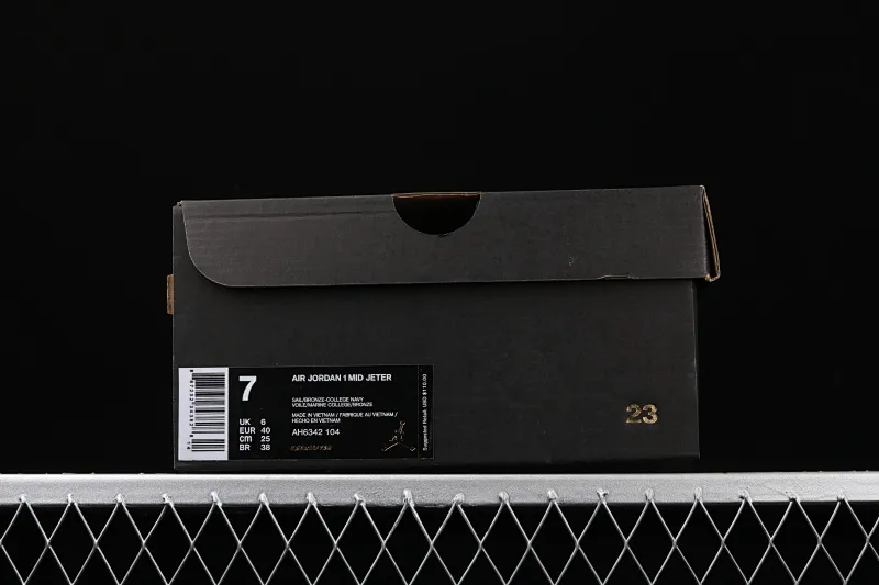 All categories Air Jordan Jordan series basketball shoes Air Jordan 1 Mid Air Jordan 1 Mid AJ1 Joe 1 mid-top raw rubber beige basketball shoes AH6342-104